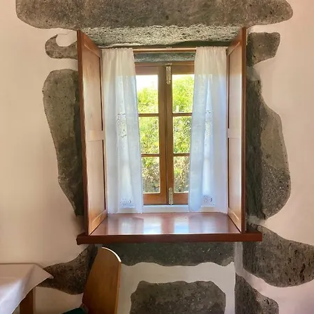 Quinta Perpetua, Casa Corvo * Alto do Sul